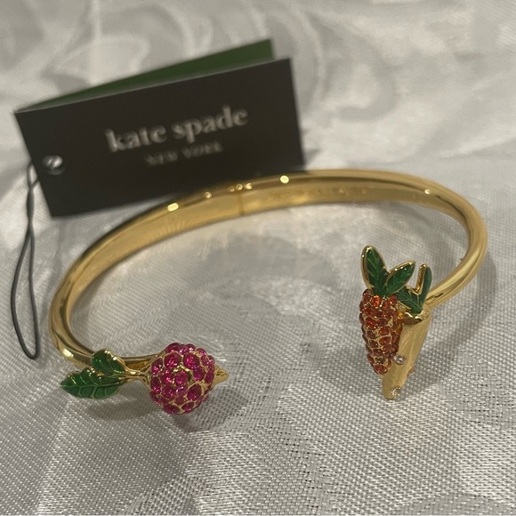 Kate Spade Gold Bangle with Pink and Orange Fruit Accents New - Picture 3 of 7